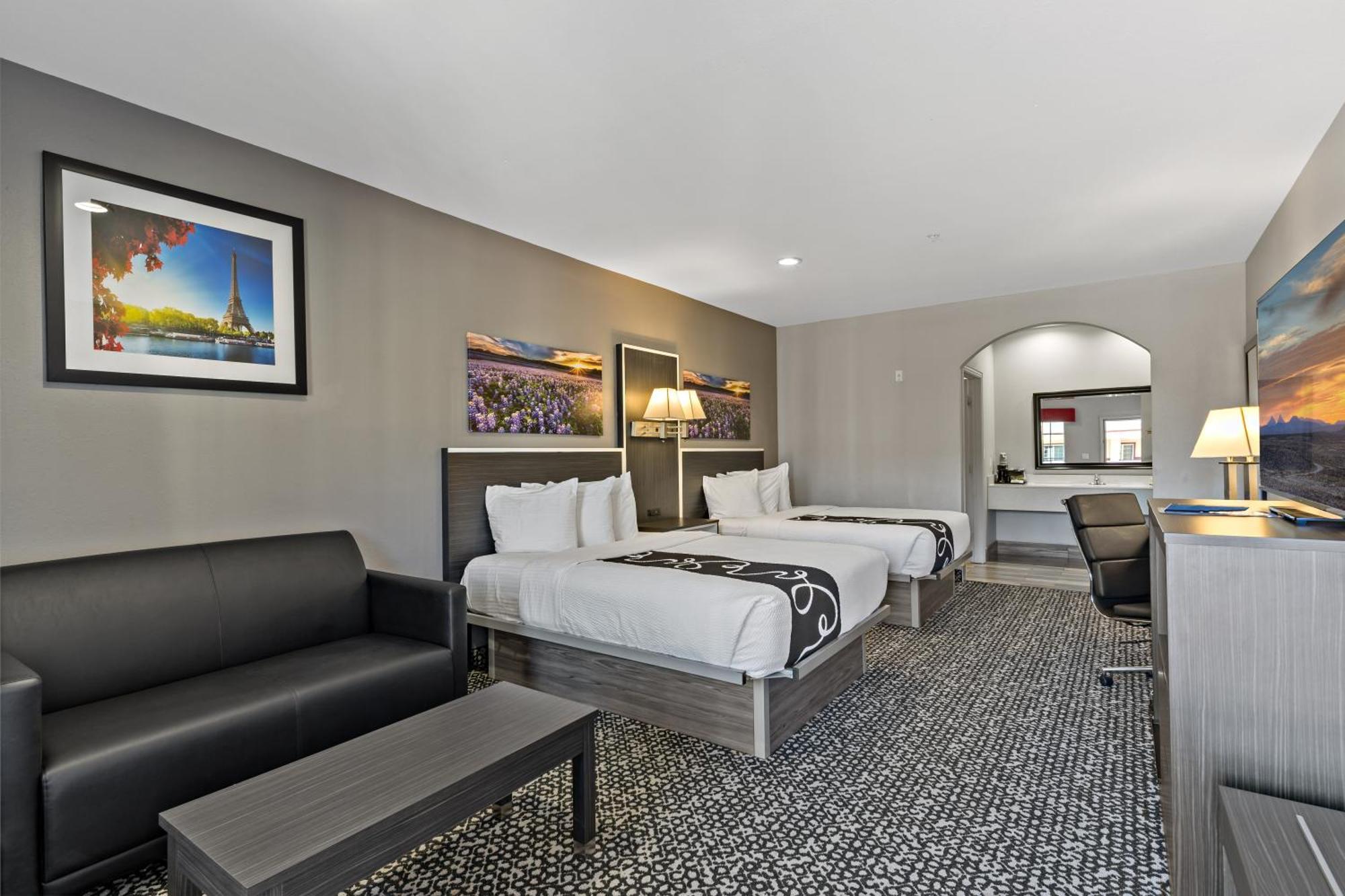 Paris Inn & Suites Екстер'єр фото