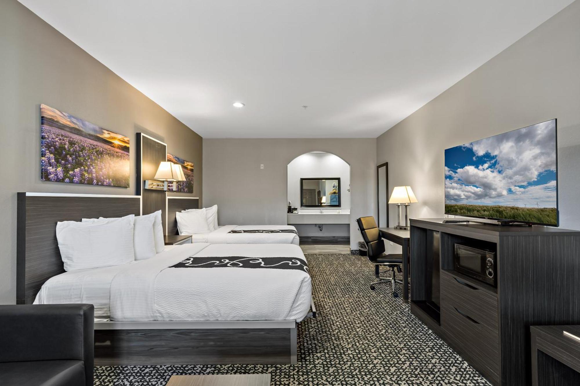 Paris Inn & Suites Екстер'єр фото